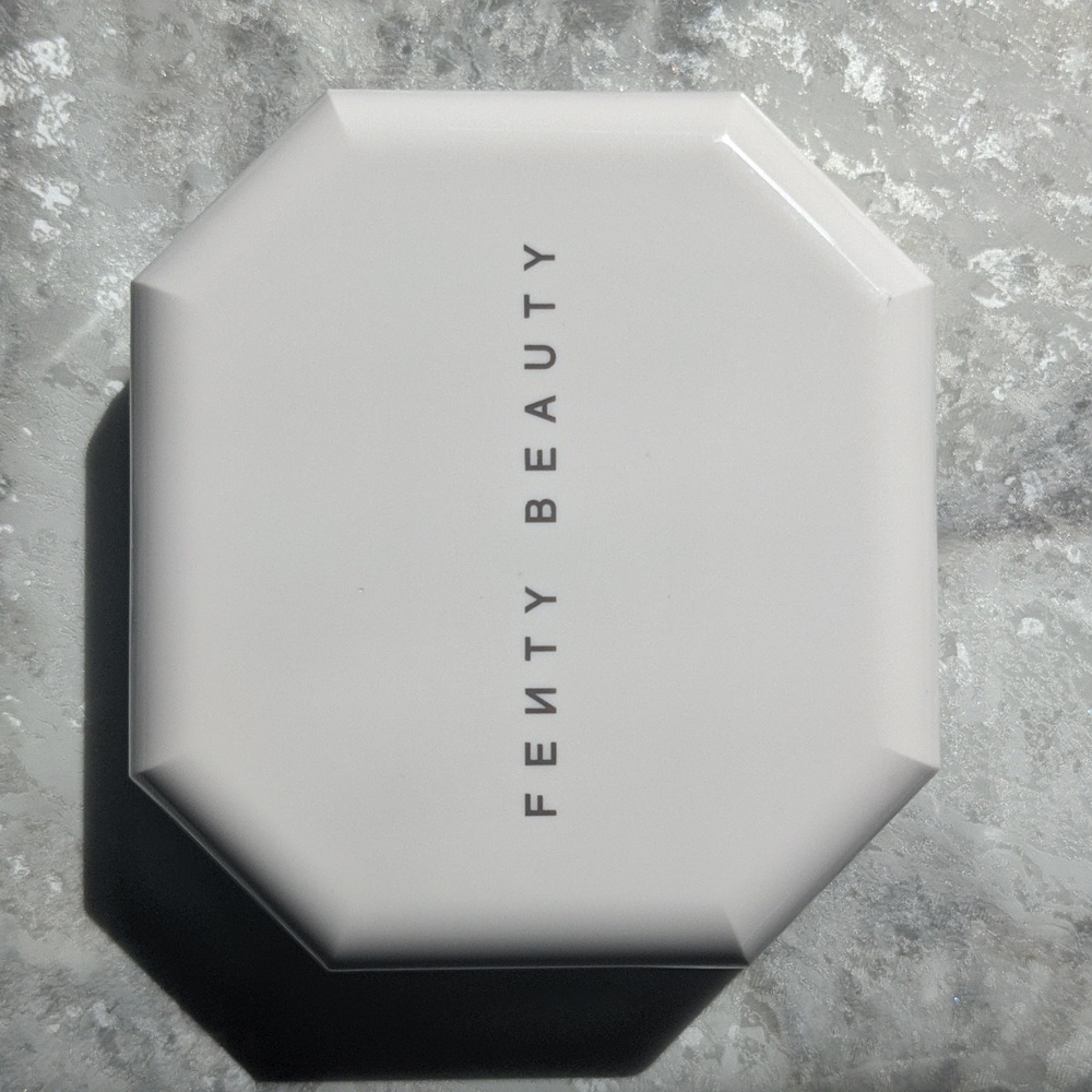 Fenty beauty soft matte foundation